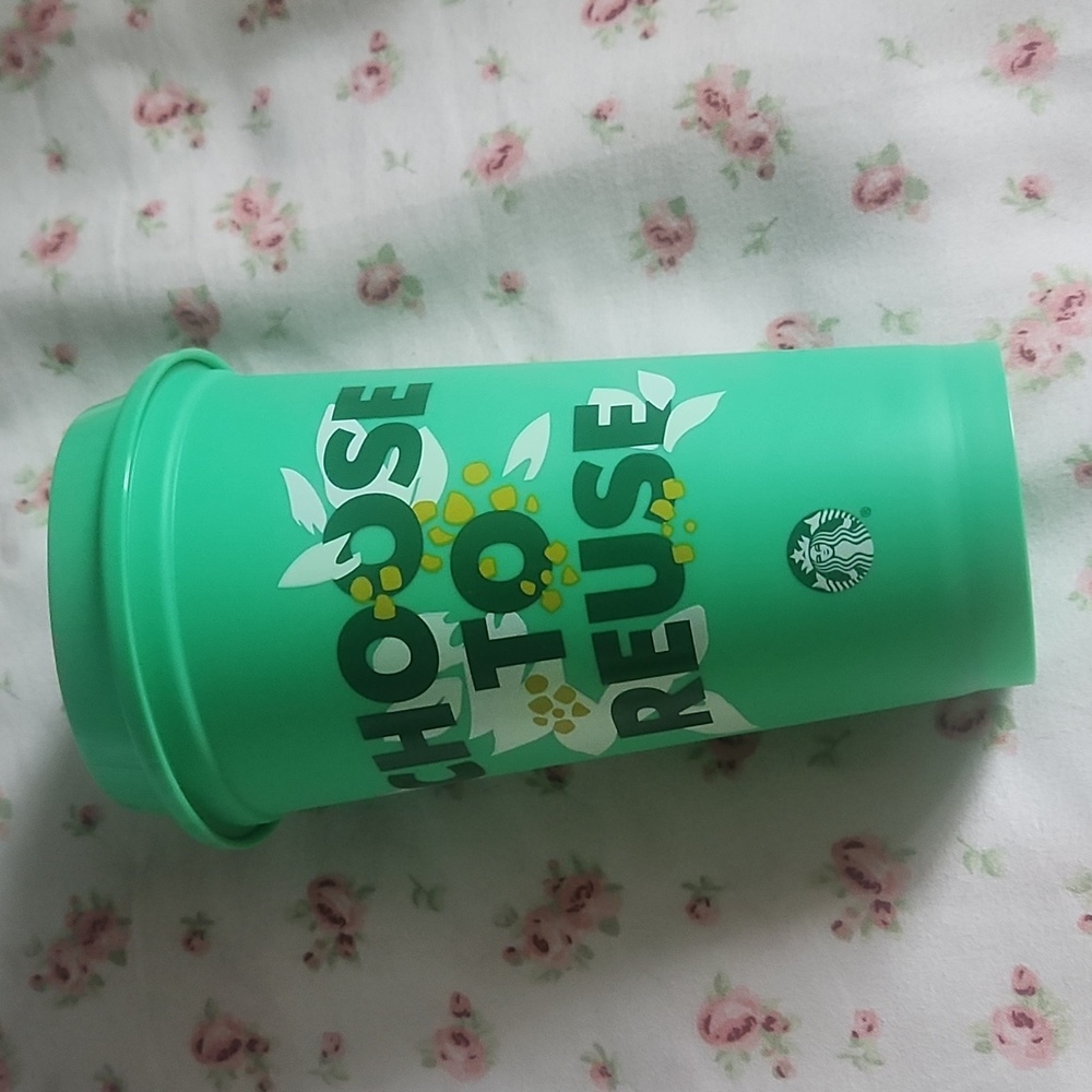 Starbucks earth day coffee cup 2023